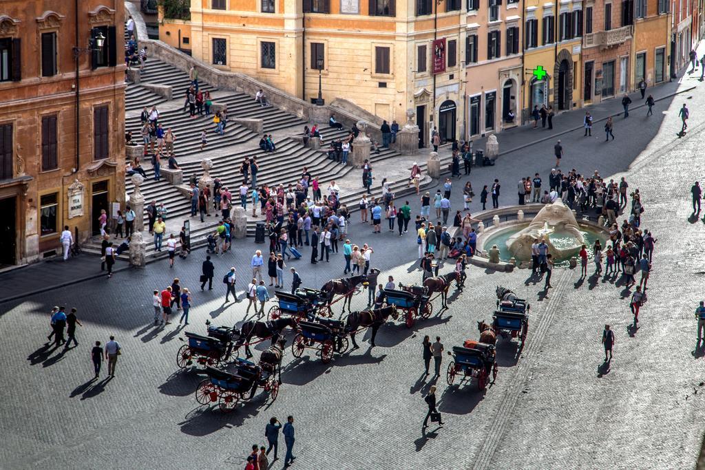 The Inn At The Spanish Steps Рим Екстериор снимка